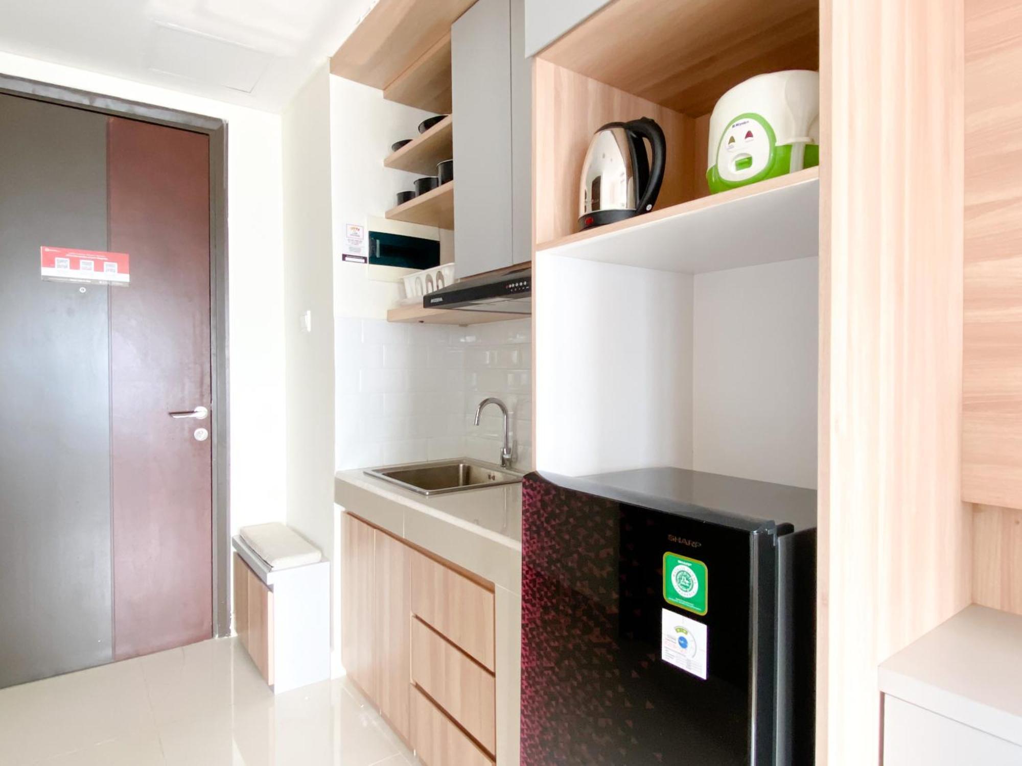 Cozy Stay Studio At Pollux Chadstone Apartment By Travelio Cikarang Exterior foto